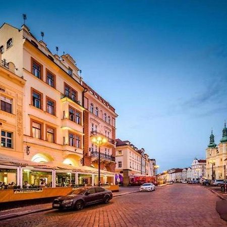 Unique Central Square Business Apt. Hradec Králové Exterior foto